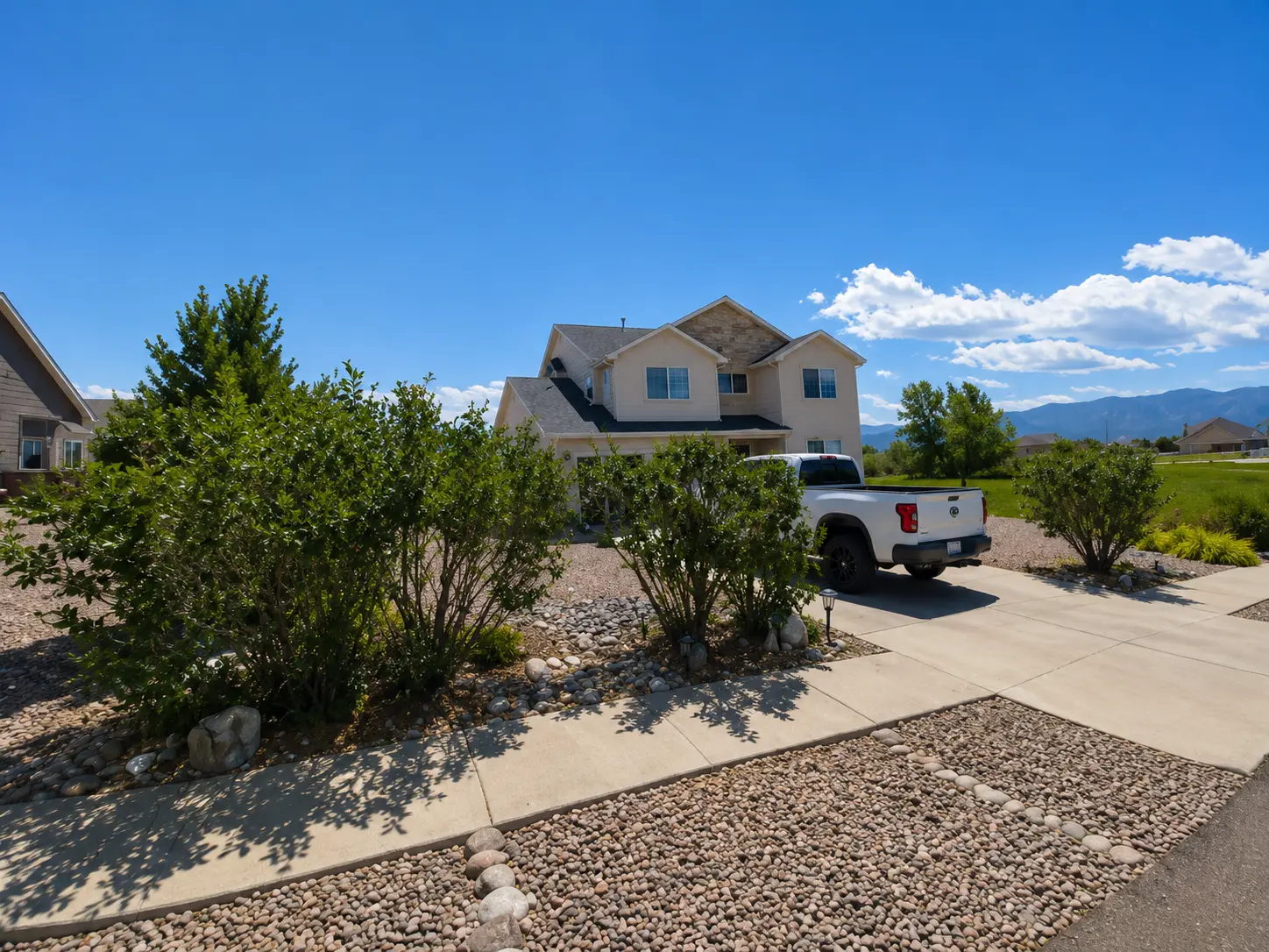 Newly built home exterior completed by L&J in Cañon City, Colorado